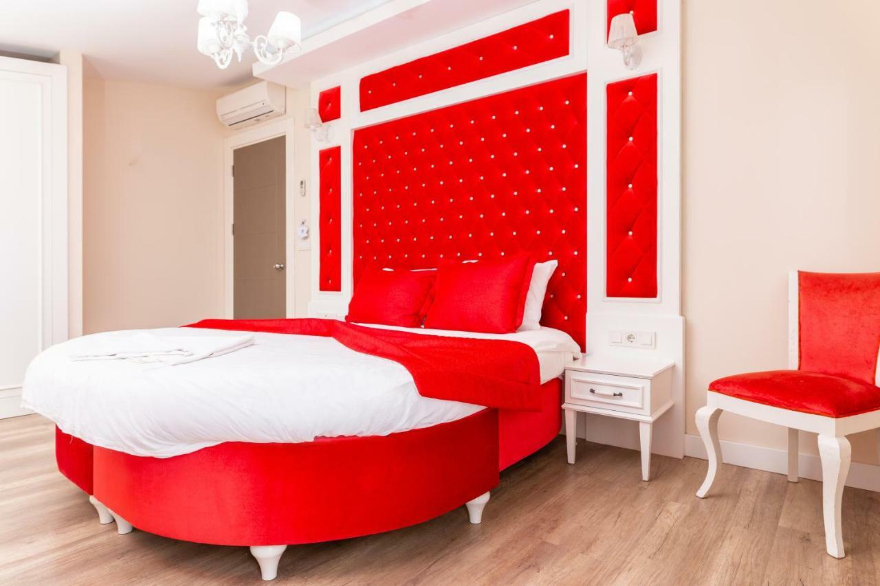 Готель Microyal 2*